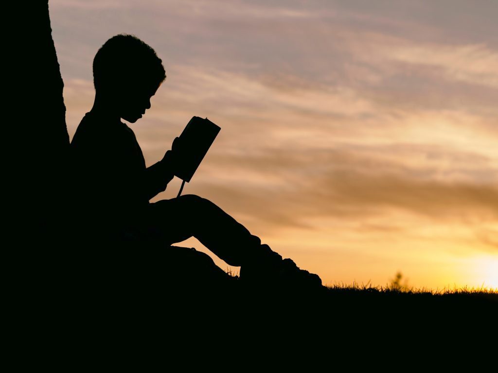 The Local Moms Network Summer Reading Guide for Kids!