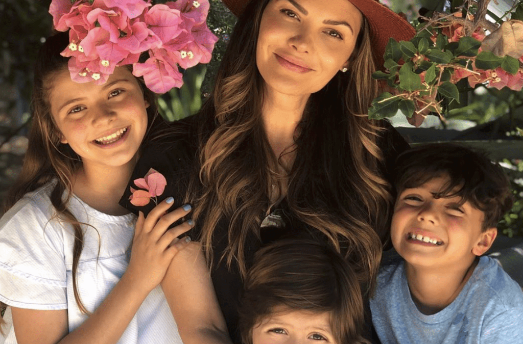 Meet-A-Mom: Actress Ali Landry