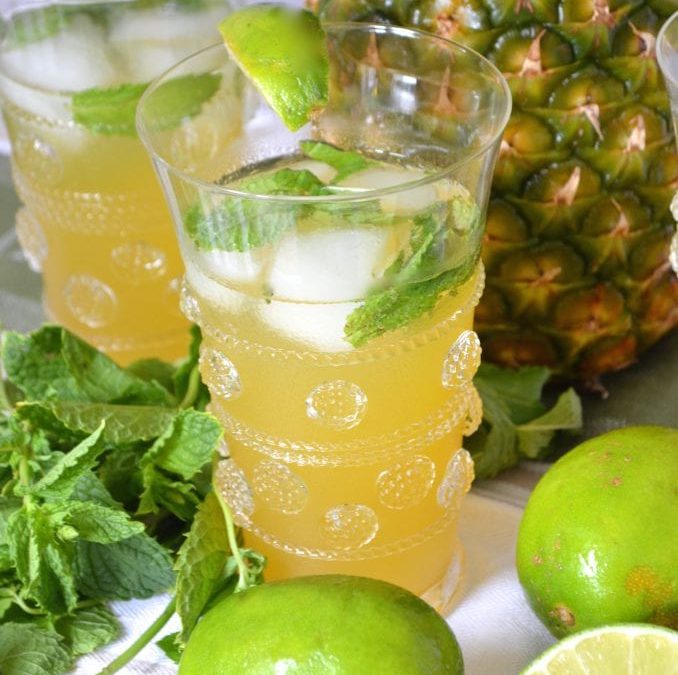 The Perfect Summer Drink – Pineapple, Lime, and Mint Sparkler