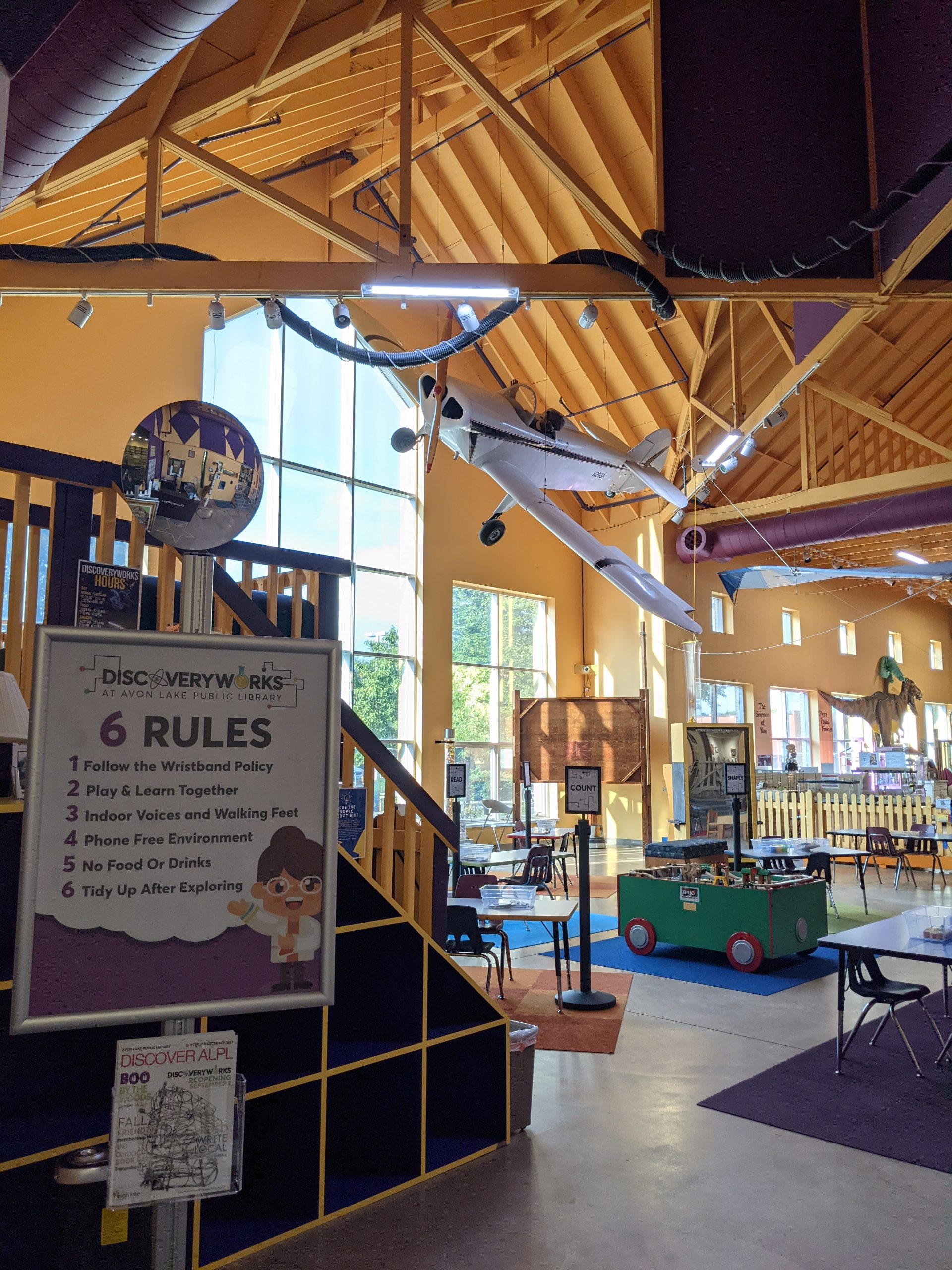 West Side Spotlight DiscoveryWorks at Avon Lake Public Library The