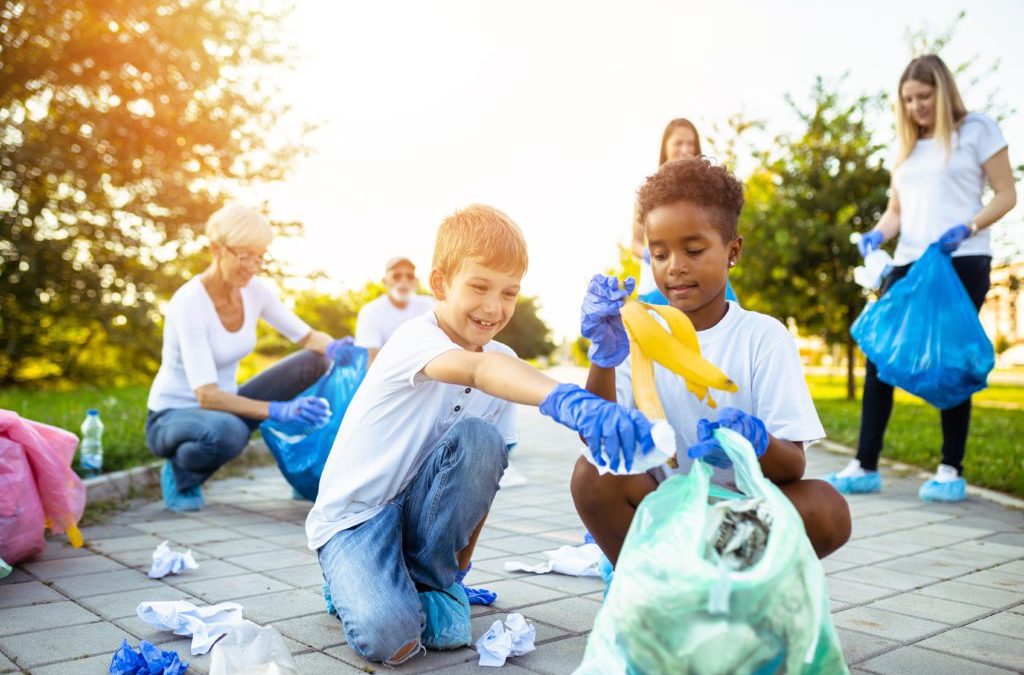 5 Ways To Give Back this Holiday Season!