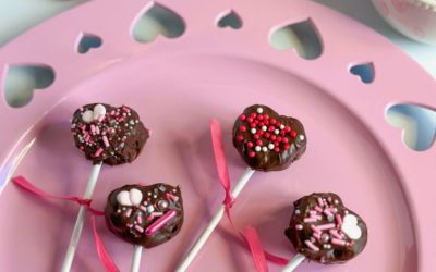 Marshmallow Lollipop Hearts