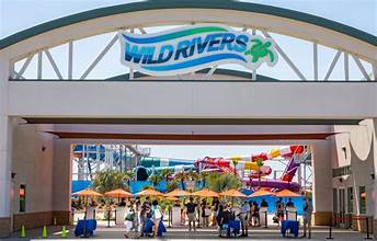WILD RIVERS HOSTS WORLD’S LARGEST SWIMMING LESSON ON JUNE 26  Join the Mission to Save Lives Through Water Safety Education